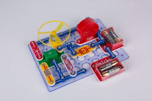Znatok Snap Circuits Electronics Kit for STEM Kids – Model #188 - Image 4